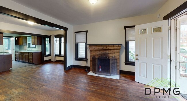 Photo - 317 Shepard St