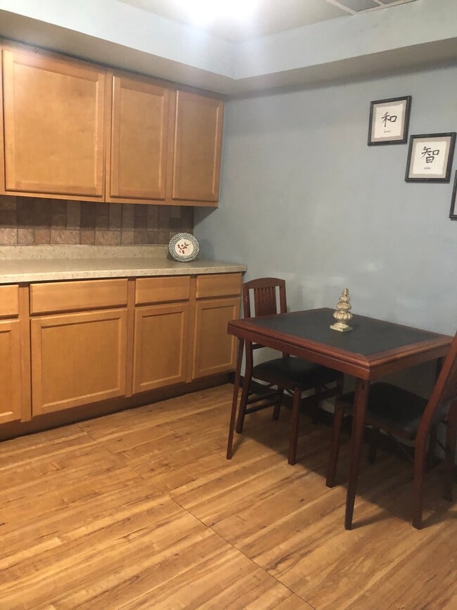 Photo - 100 Vana Dr Unit 0
