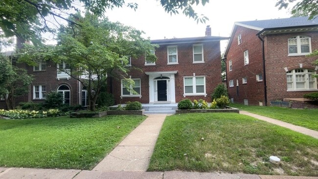 Photo - 6634 Pershing Ave