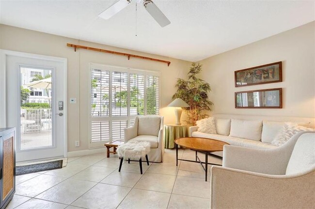 Photo - 3215 SE 10th St Unit 102