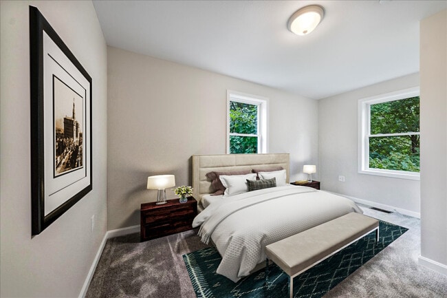 Photo - 62 N Main St