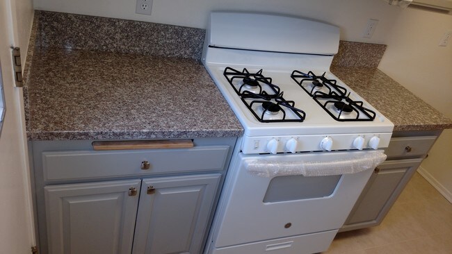 Photo - 11311 Tampa Ave