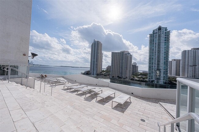 Photo - 335 S Biscayne Blvd
