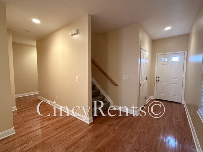 Photo - 2931 Eden Ave