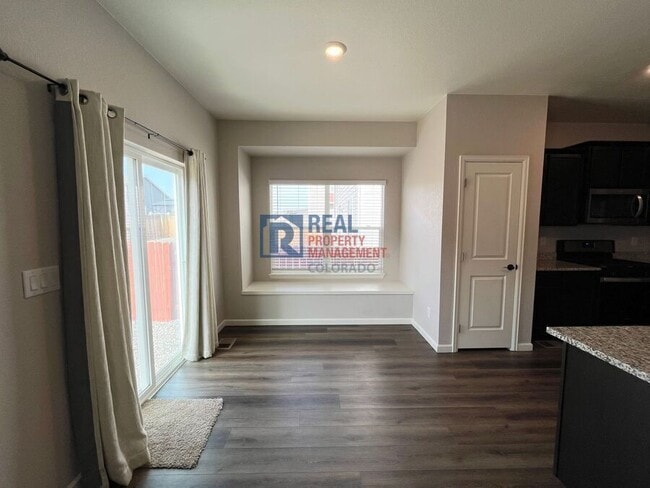 Photo - 913 Twining Ave