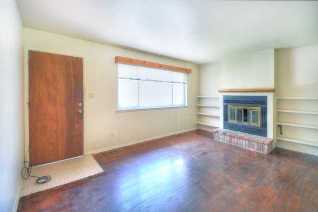 Photo - 1613 Sherman St