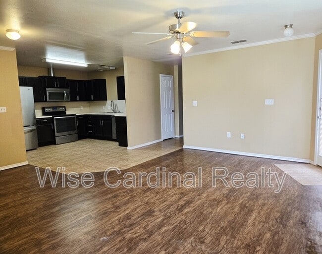 Photo - 612 N Englewood Ave