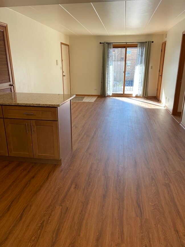 Photo - 9532 Minnick Ave Unit 2W