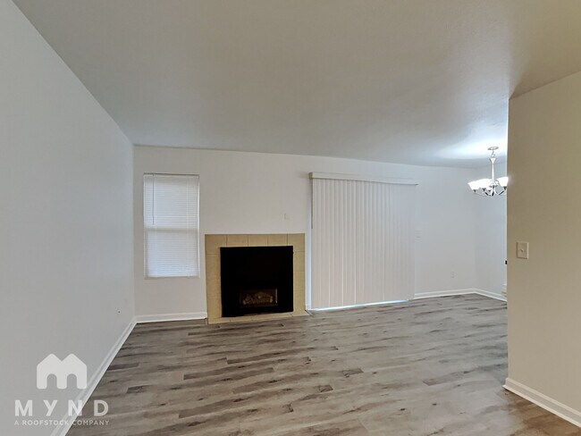 Photo - 9805 Avondale Rd NE Unit L138