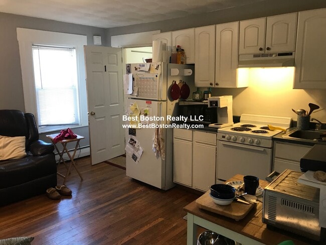 Photo - 639 Somerville Ave Unit 1