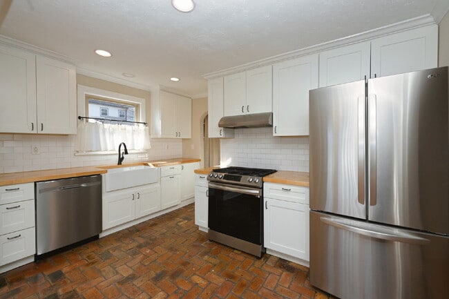 Photo - Sweet Cottage Charm with Updated Kitchen, Fenced Yard & Washer/Dryer Included