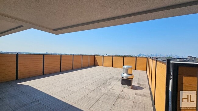 Photo - Northern Boulevard Unit 3C