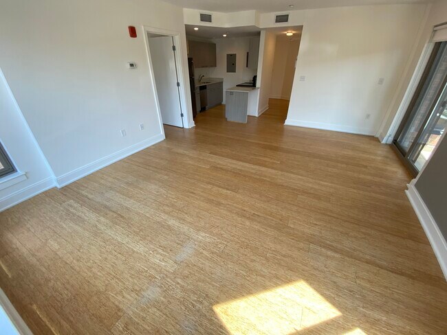 Photo - 76 Ashford St