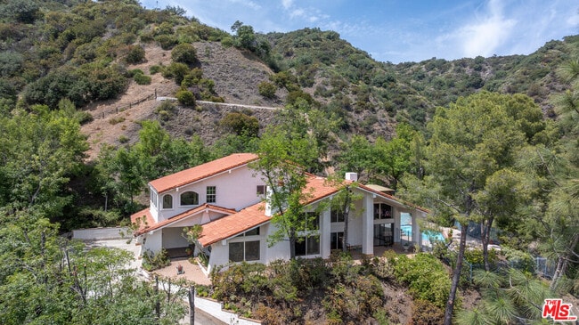 Photo - 13033 Sky Valley Rd House