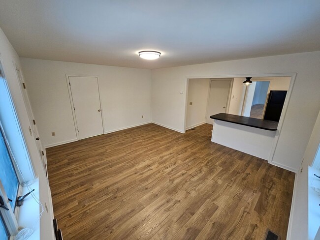 Photo - 616 N Washington St