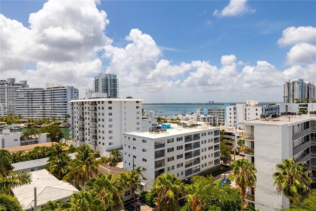 Photo - 1621 Bay Rd Unidad 906