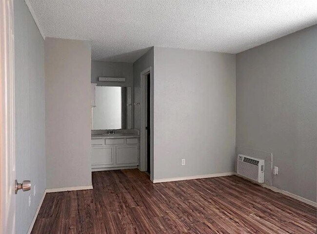 Photo - 26 Wildwood Cir