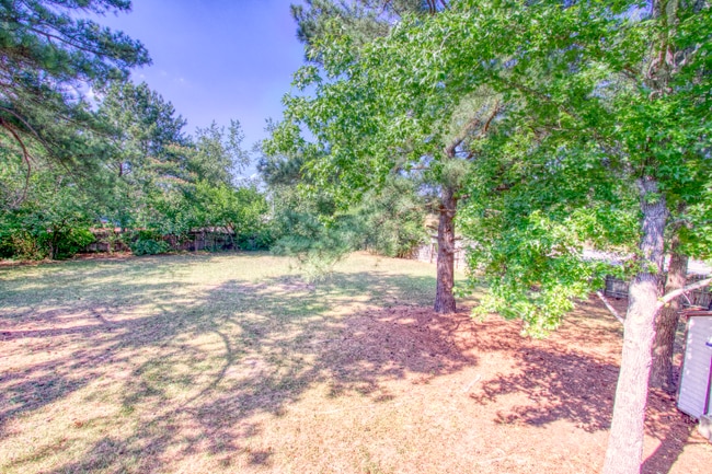 Photo - 209 Bayberry Ln