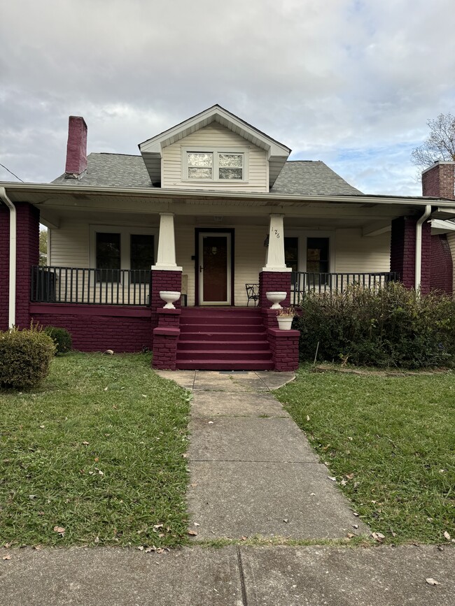 Front of Home - 126 S Van Gilder St House