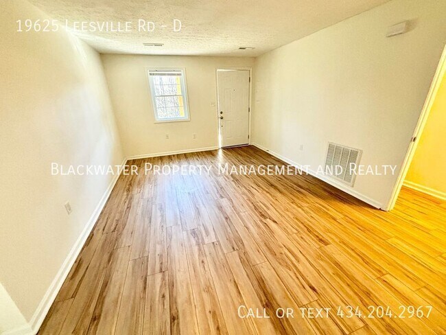 Photo - 19625 Leesville Rd Unit D