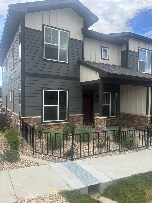Building Photo - 3495 Grayling Dr Rental