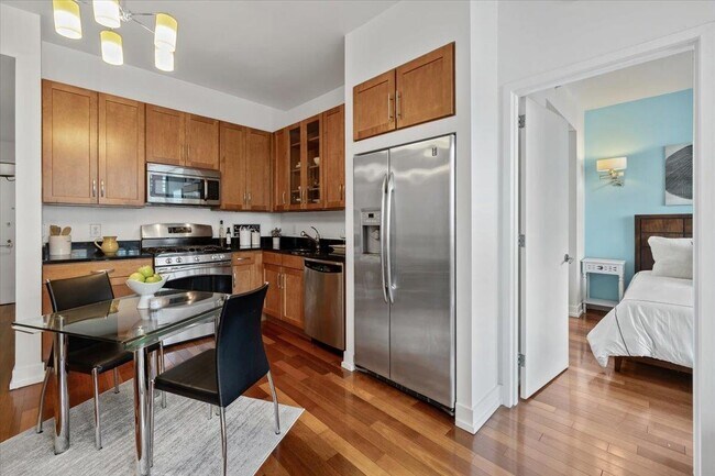Photo - 389 Washington St Unit 22B