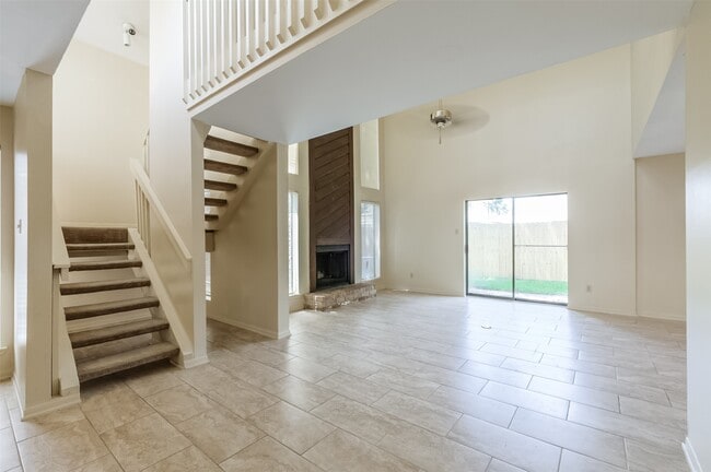 Photo - 514 Shady Dale Dr