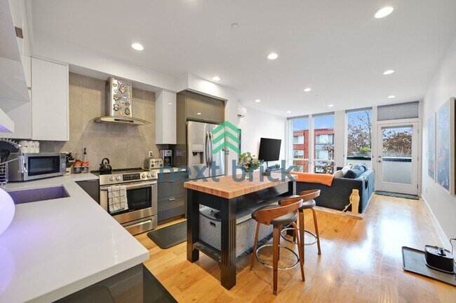 Photo - Charming 2-Bedroom Townhouse with 2.5 Baths and Spacious 1,510 Sq Ft in Seattle's Vibrant Neighbo...