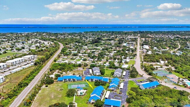 Photo - 1637 NE Nautical Pl Unit 804