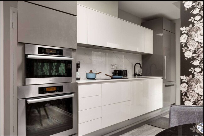 Photo - 1364 Queen St E Unit ID1227119P