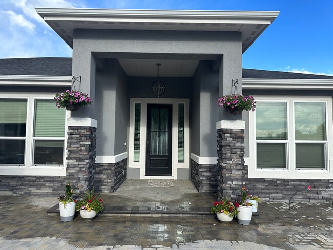 Photo - 15550 Riverside Rd House