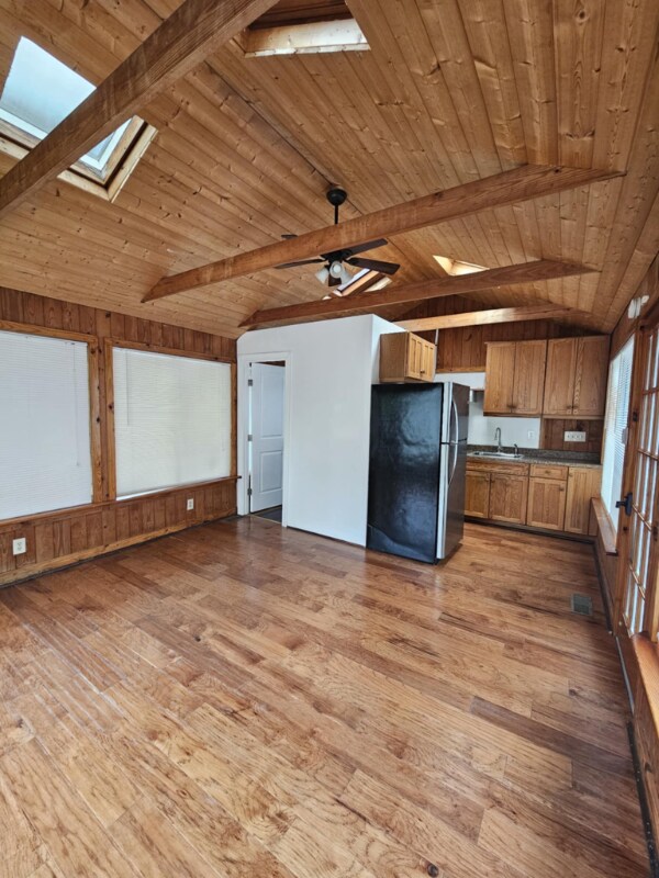 Photo - 5130 Lord Tennyson Rd Unit C