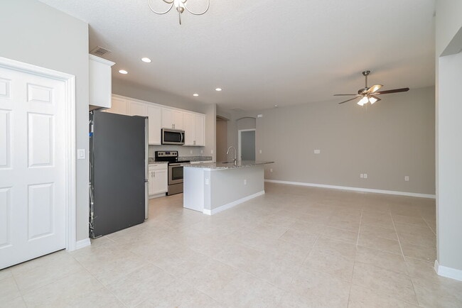 Photo - 1392 Merion Dr