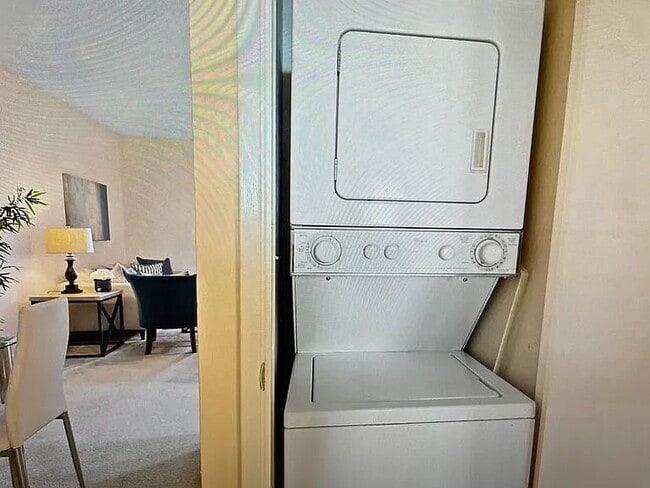 Photo - "Cozy 1-Bedroom Retreat in San Jose - Perfect for Your Urban Lifestyle!"