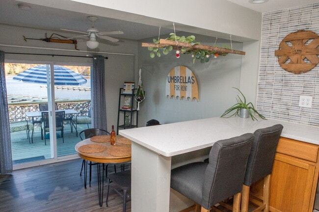 Photo - 636 Jersey Ave Unit 2