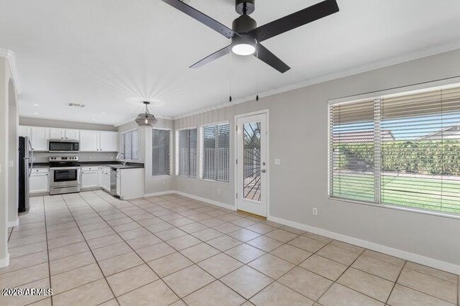 Photo - 1272 W Swan Ct