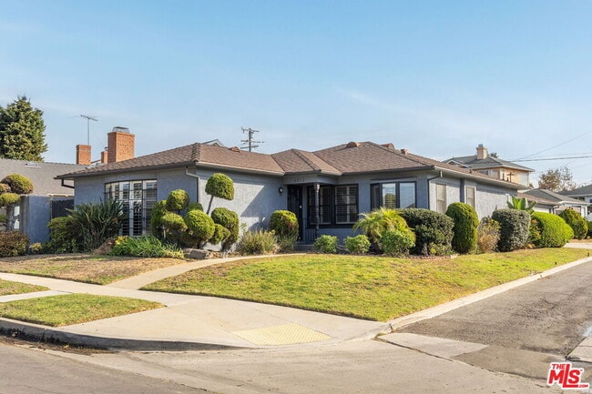 Photo - 6012 S Kings Rd