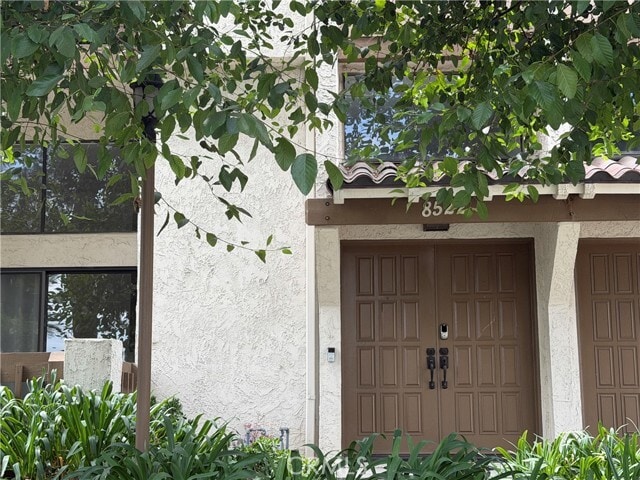 8522 Village