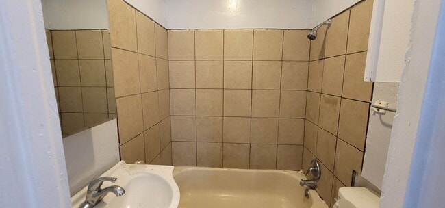 Photo - Nice 1 bedroom back home