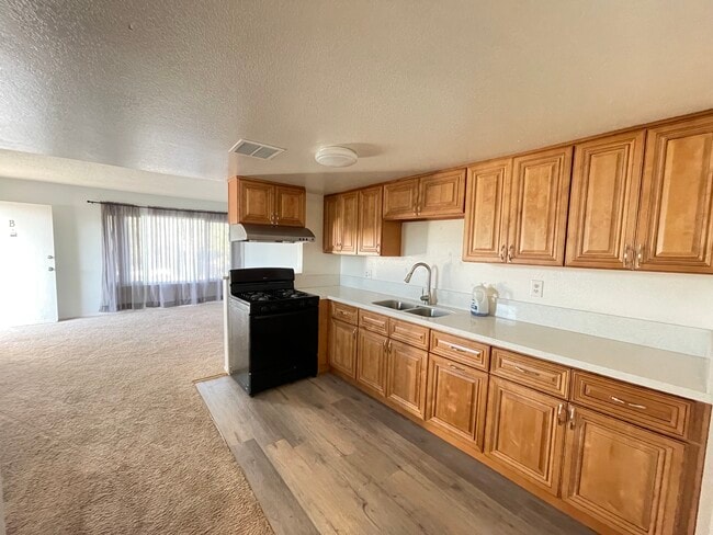 8026 Juniper Ave Unit B