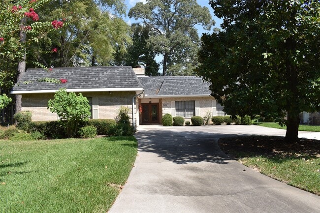 Building Photo - 3214 Wedgewood Cir Rental