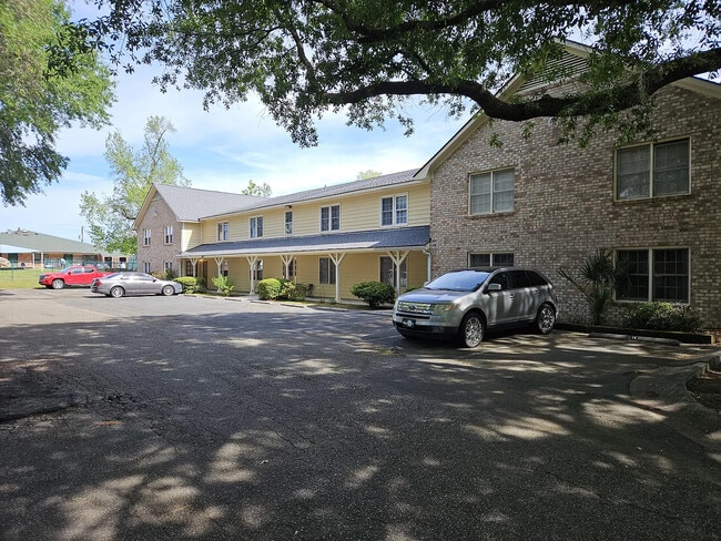 Photo - 2150 Spoleto Ln Townhome