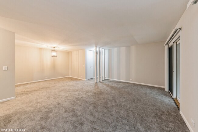 Photo - 560 Shorely Dr Unit 202