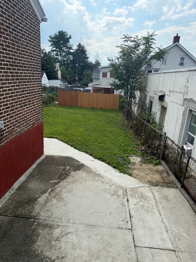Photo - 741 High St Unit 1st Floor