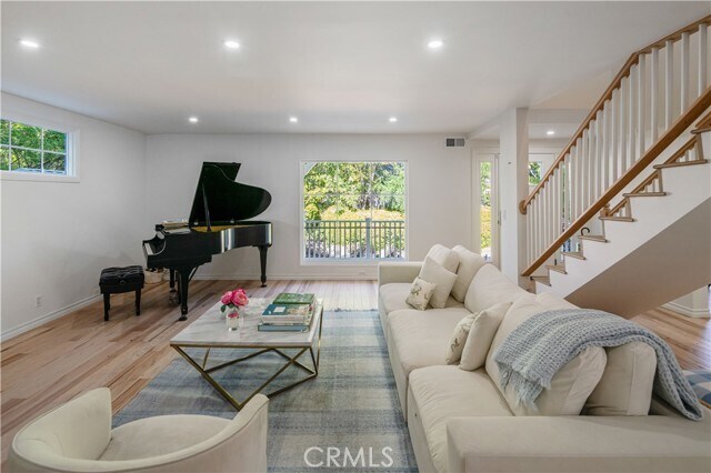 Photo - 3350 Berry Dr