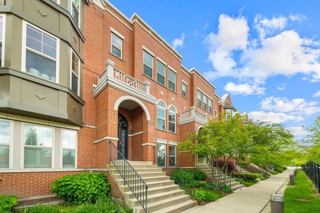 Photo - 302 Narragansett Ct Townhome