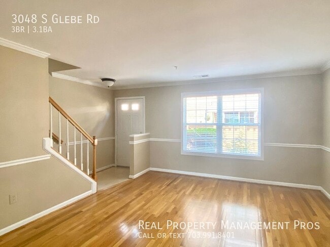 Photo - 3048 S Glebe Rd