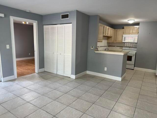 Building Photo - 1865 Palm Cove Blvd Unit Condo