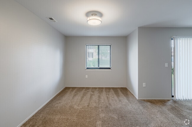 1BR - Dining Area