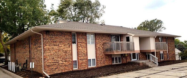 Building Photo - 13122 N St Rental